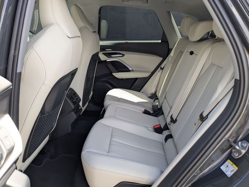 New 2026 Audi Q5 Premium Plus AWD/4WD image 21