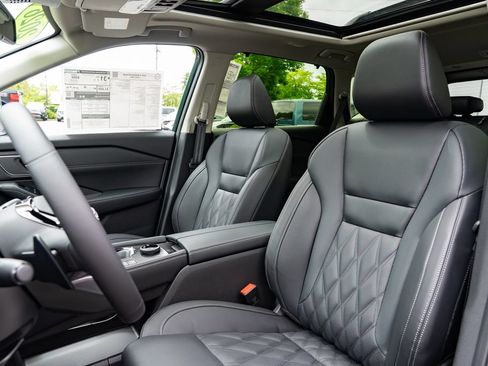 New 2026 Nissan Rogue Platinum AWD/4WD image 21