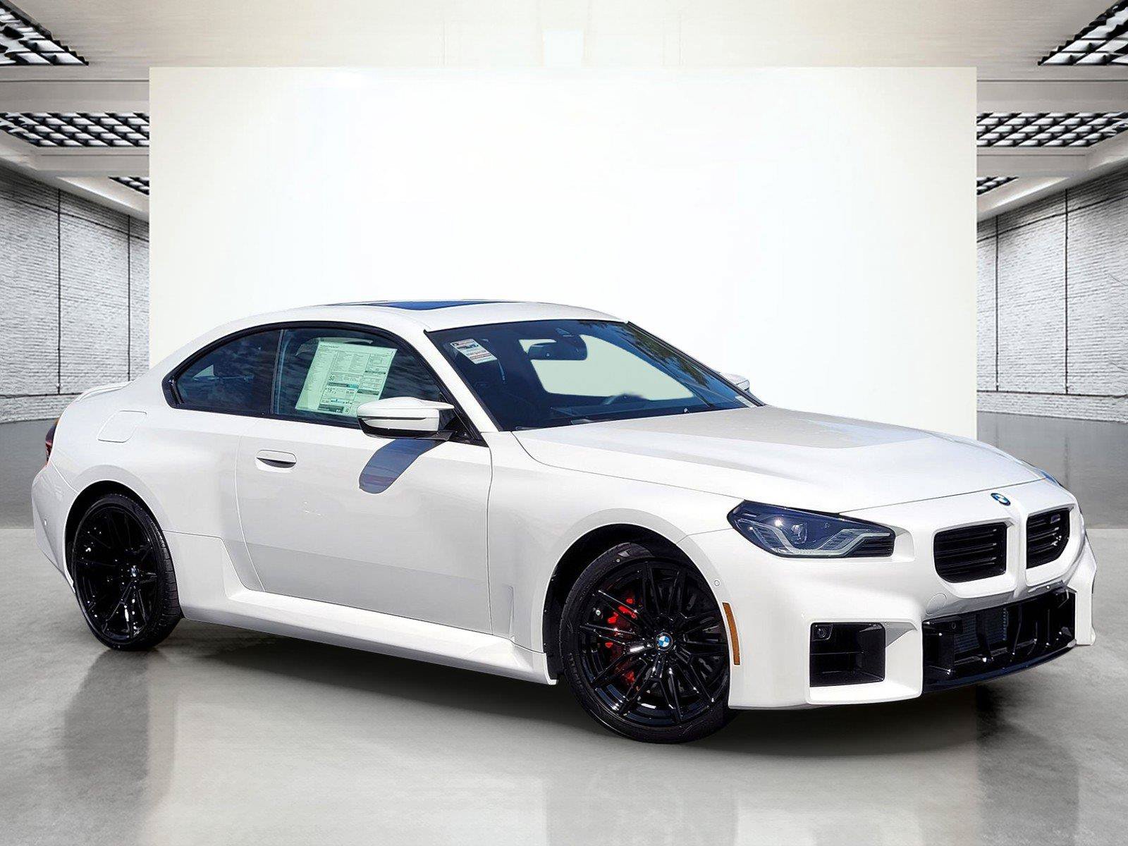 New 2026 BMW M2 w/ Lighting Package RWD image 2