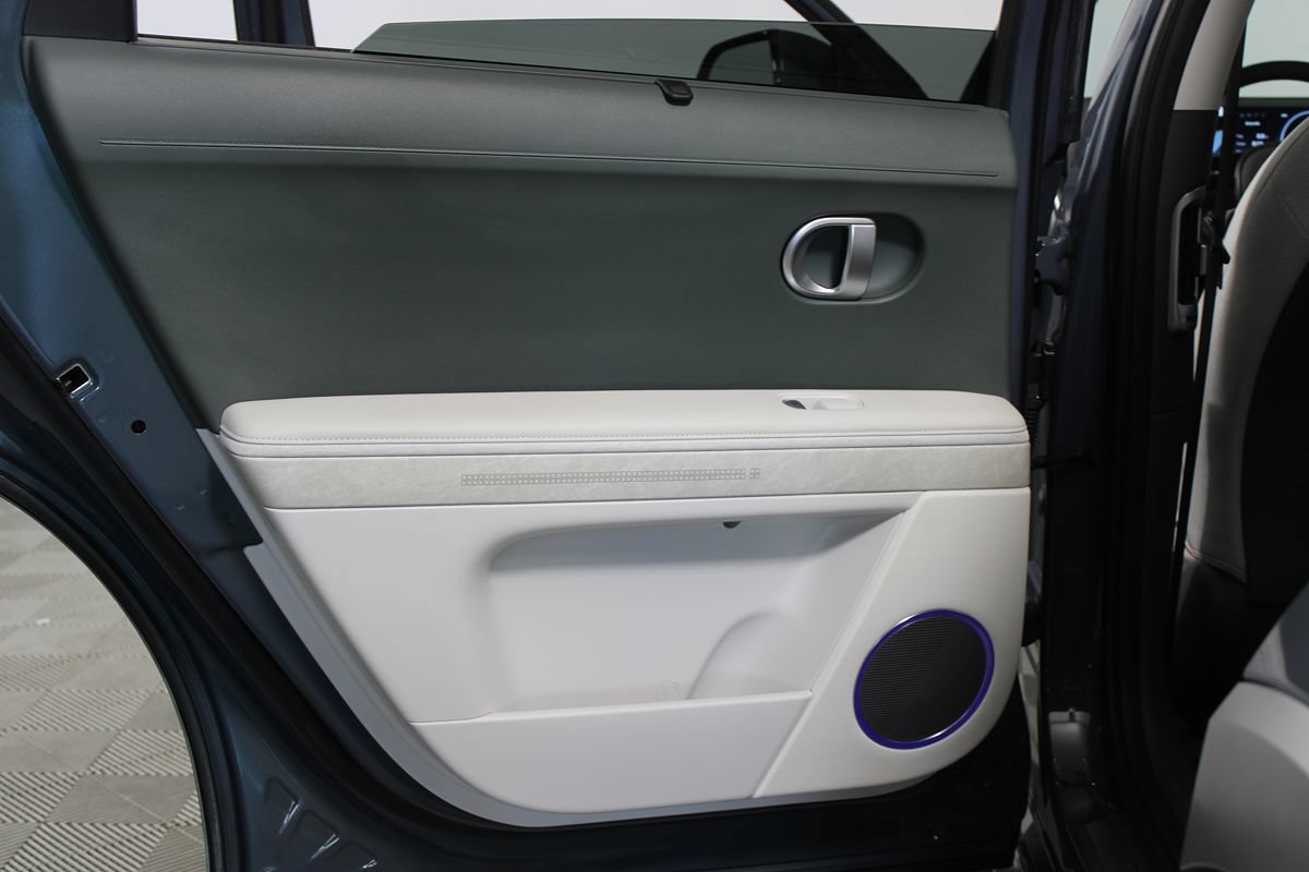 Used 2024 Hyundai Ioniq 5 Limited RWD image 22