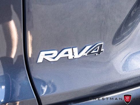 Used 2023 Toyota RAV4 Limited image 45