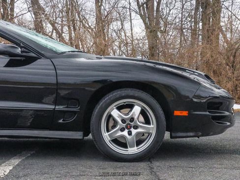 Used 2001 Pontiac Firebird Trans Am image 11