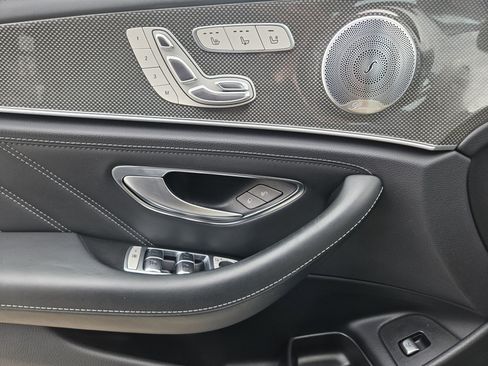 Used 2019 Mercedes-Benz E 63 AMG S image 23