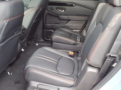 New 2025 Honda Pilot TrailSport image 14