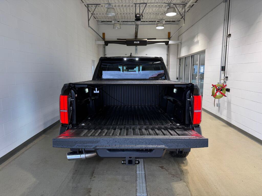 Certified 2026 Toyota Tacoma Limited AWD/4WD image 13
