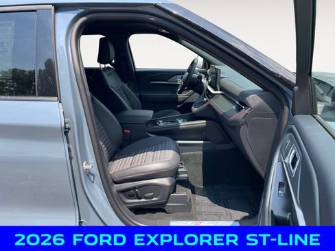 New 2026 Ford Explorer ST-Line w/ ST-Line Street Pack AWD/4WD image 15