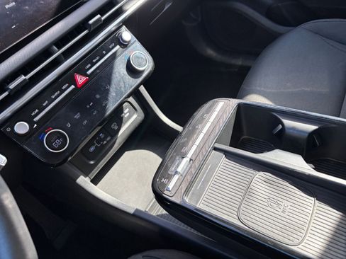 Used 2025 Hyundai Tucson Blue image 44