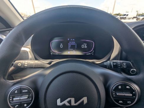 Certified 2023 Kia Soul LX FWD image 33