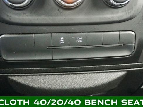 Used 2022 RAM 1500 Classic SLT image 15