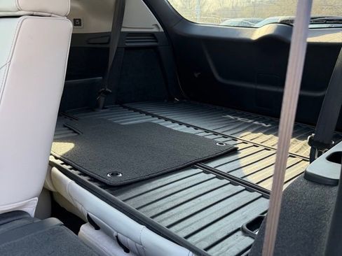 Certified 2024 Acura MDX SH-AWD w/ Advance Package image 13