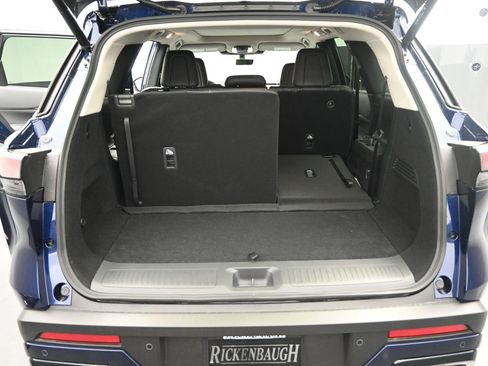 Used 2025 INFINITI QX60 Pure image 18