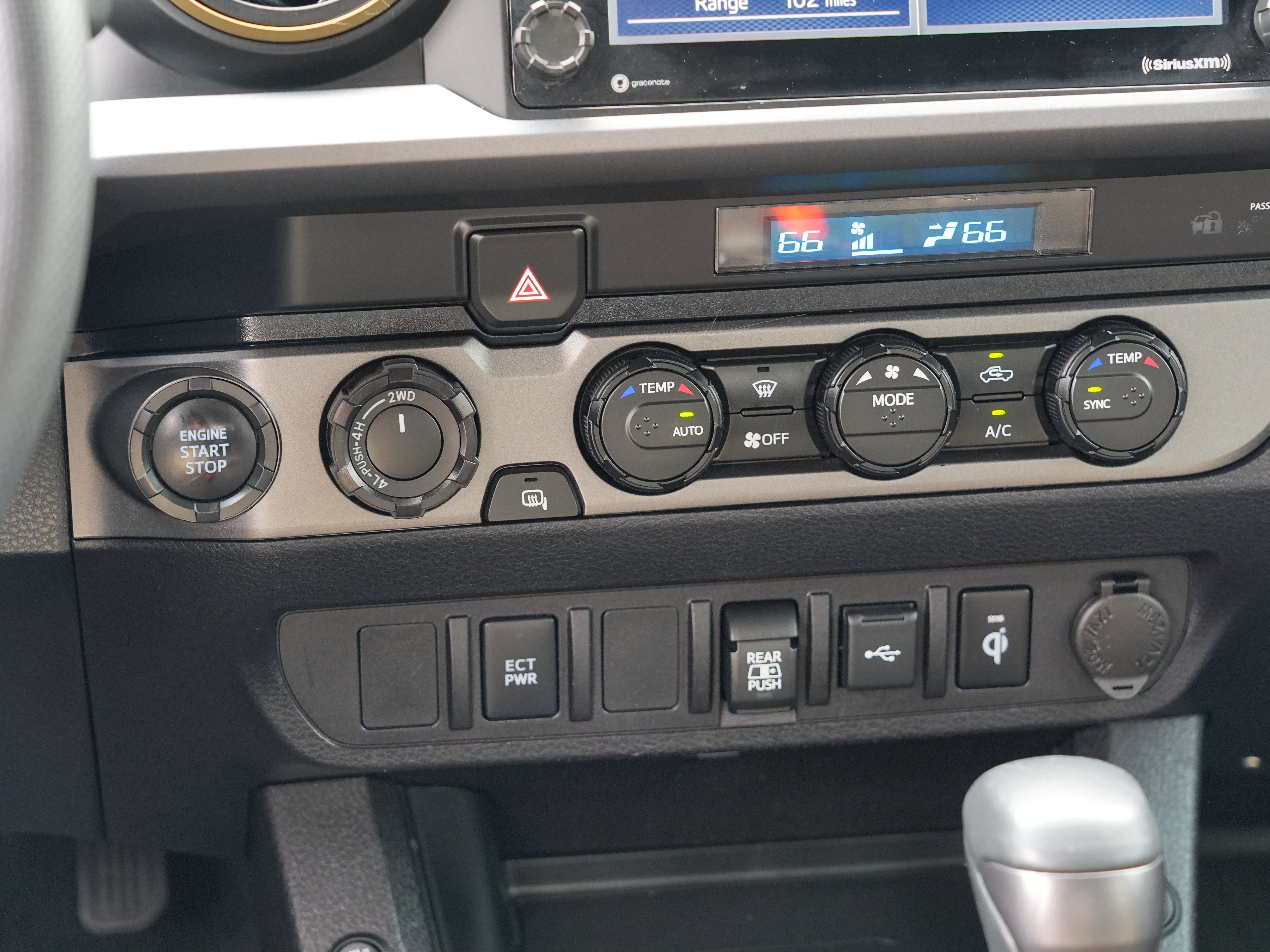 Used 2022 Toyota Tacoma TRD Off-Road AWD/4WD image 23