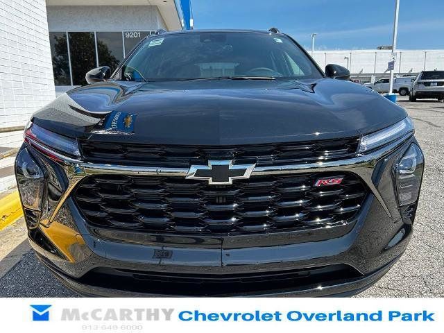 New 2026 Chevrolet Trax RS w/ Sunroof Package FWD image 7