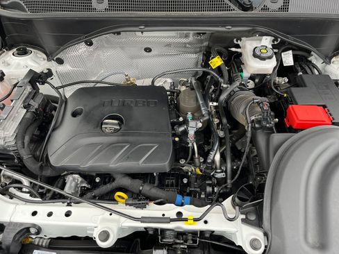 Used 2025 Buick Encore GX Preferred image 31