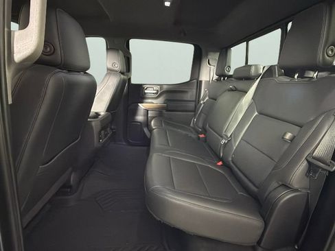 Used 2021 Chevrolet Silverado 1500 LT Trail Boss w/ Convenience Package II AWD/4WD image 27