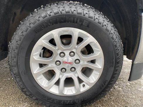 Used 2018 GMC Sierra 1500 SLE w/ SLE Value Package image 9