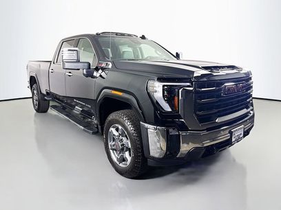 New 2025 GMC Sierra 3500 SLT w/ SLT Premium Package