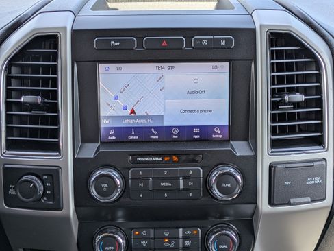 Used 2020 Ford F150 Lariat AWD/4WD image 14