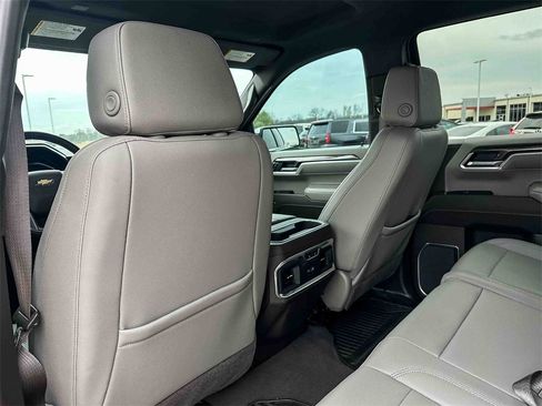 Used 2024 Chevrolet Silverado 1500 LTZ w/ Technology Package image 17