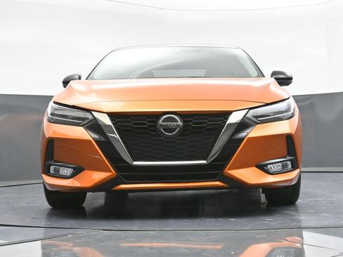 Used 2023 Nissan Sentra SR w/ SR Premium Package image 27