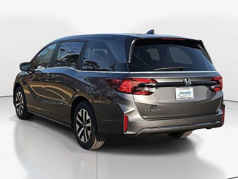 New 2026 Honda Odyssey EX-L image 7
