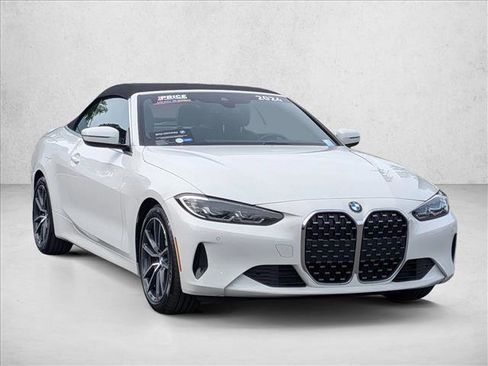 Certified 2024 BMW 430i Convertible w/ Premium Package image 3