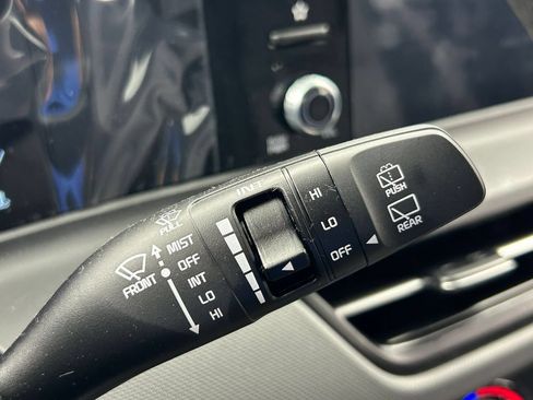 Used 2026 Kia Seltos LX FWD image 28