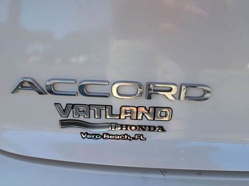 Used 2024 Honda Accord EX image 10