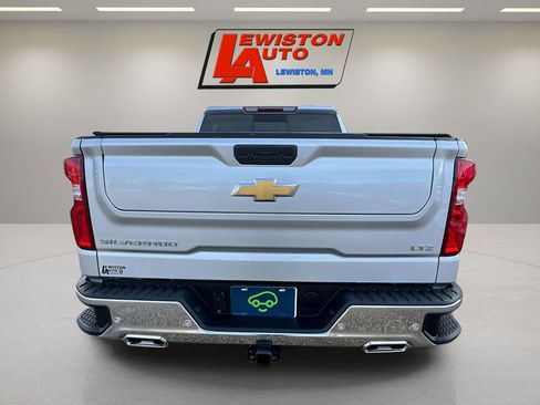 Used 2022 Chevrolet Silverado 1500 LTZ image 12