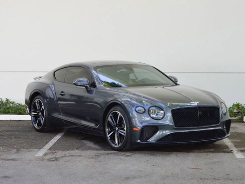 Used 2021 Bentley Continental GT image 54