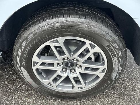 New 2025 Ford Expedition Active image 17