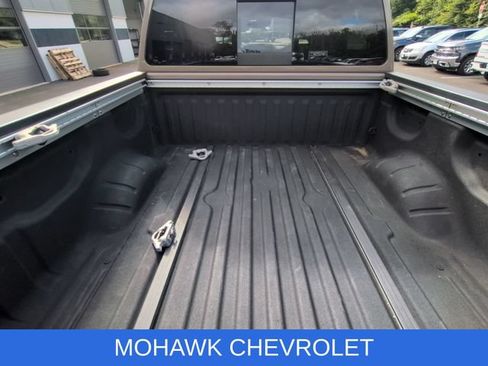 Used 2021 Nissan Titan PRO-4X w/ Pro-4x Convenience Package AWD/4WD image 27
