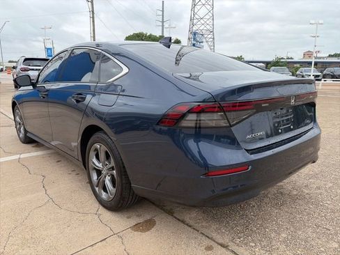 Used 2024 Honda Accord EX image 4