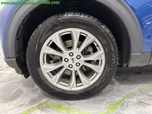 Used 2020 Ford Explorer XLT w/ Equipment Group 202A image 16