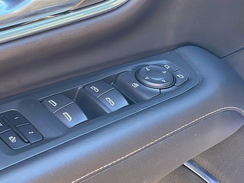 Certified 2021 Chevrolet Tahoe Z71 image 12