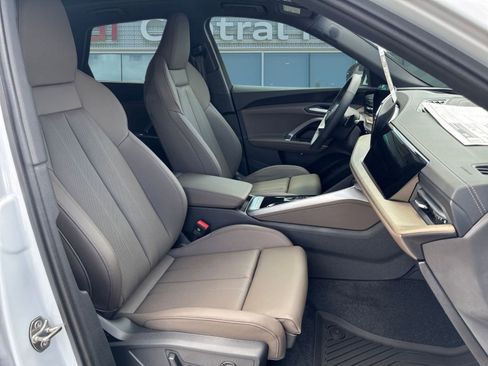 New 2025 Audi Q5 Premium Plus image 30