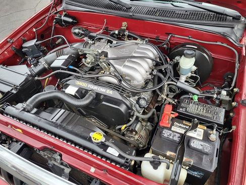 Used 2002 Toyota Tacoma 4x4 Xtracab V6 image 9