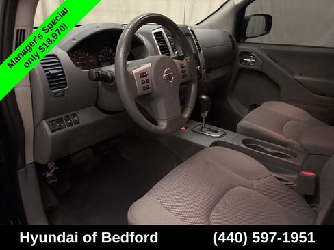 Used 2020 Nissan Frontier SV AWD/4WD image 13