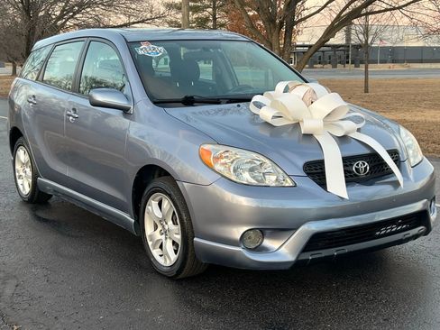 Used 2007 Toyota Matrix XR image 3