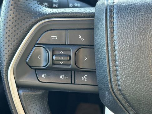 Used 2025 Toyota 4Runner Limited image 41