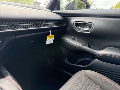 Certified 2023 Honda HR-V Sport image 18