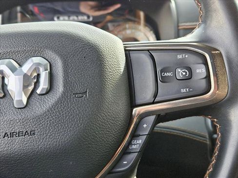 Used 2022 RAM 1500 Limited w/ Body Color Bumper Group image 13