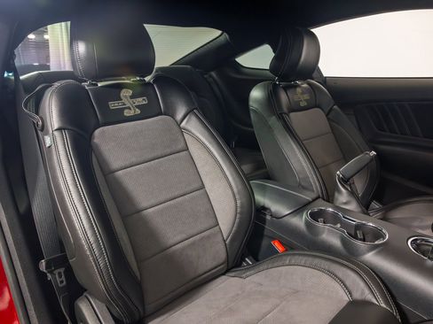 Used 2017 Ford Mustang GT Premium w/ GT Performance Package image 25