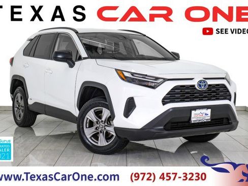 Used 2024 Toyota RAV4 LE image 1