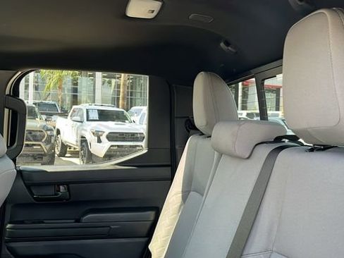 New 2026 Toyota Tacoma SR5 AWD/4WD image 18