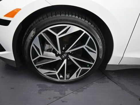 New 2025 Hyundai Ioniq 6 SEL AWD/4WD image 20