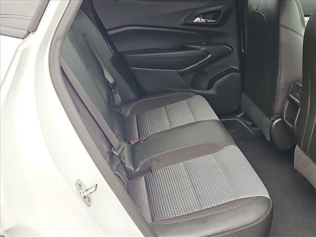 Used 2026 Chevrolet Trax LT FWD image 19
