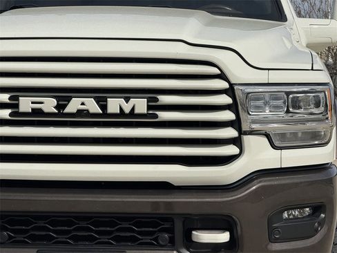 Used 2024 RAM 3500 Limited w/ Towing Technology Group image 8