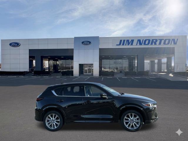 Used 2025 MAZDA CX-5 AWD 2.5 S w/ Premium Plus Pkg image 3