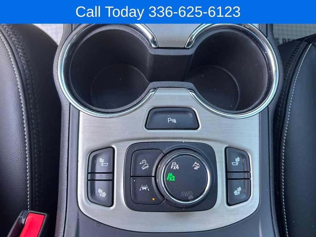 Used 2023 GMC Terrain Denali w/ LPO, 'HIT The Road' Package AWD/4WD image 22